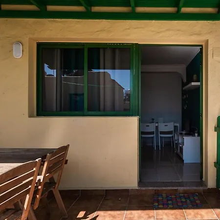 8202 - Wifi Bungalow Апартаменты Коста Калма